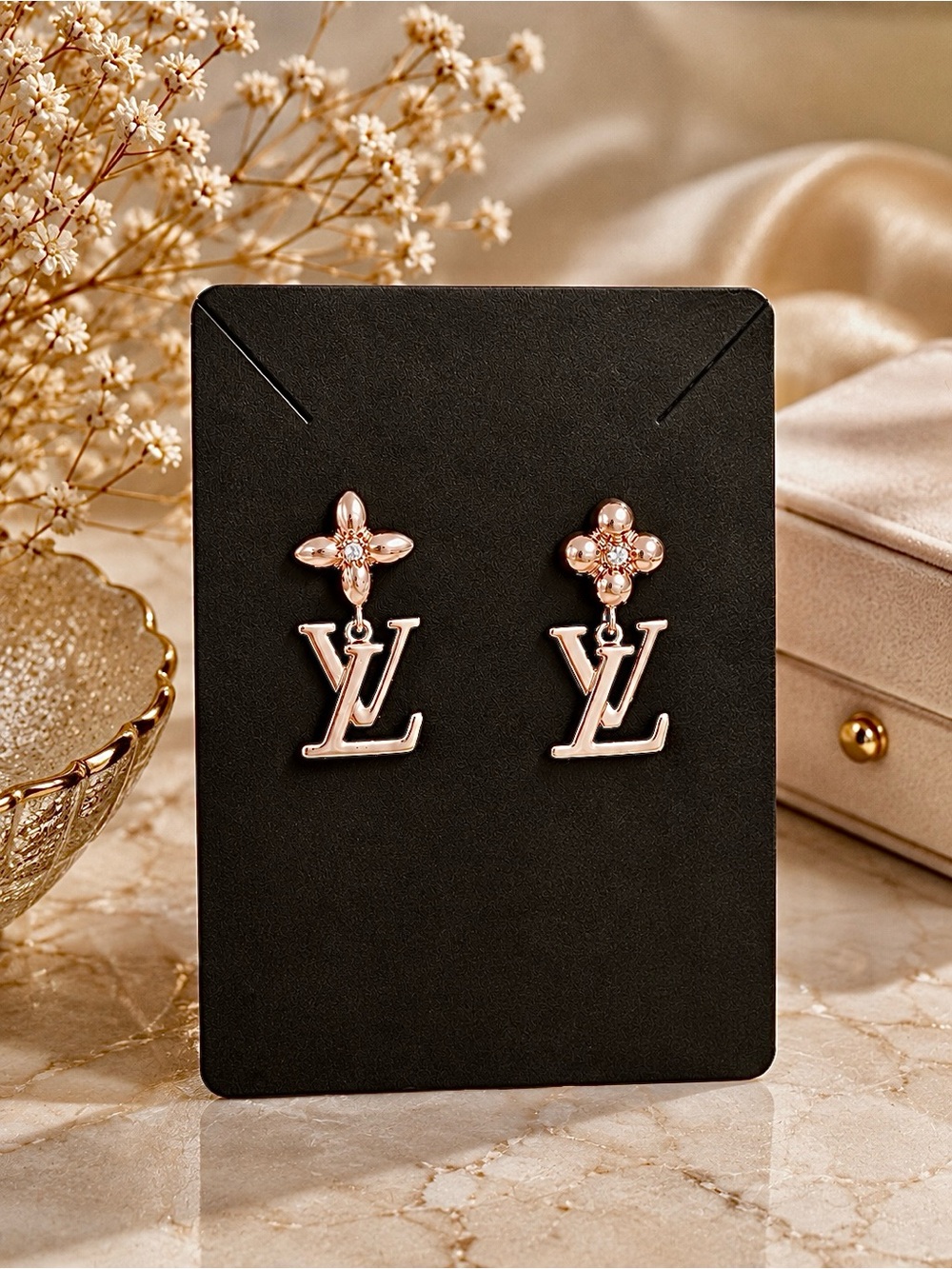 Louis-style Rose Gold Logo Drop Earrings - Women Jewelry